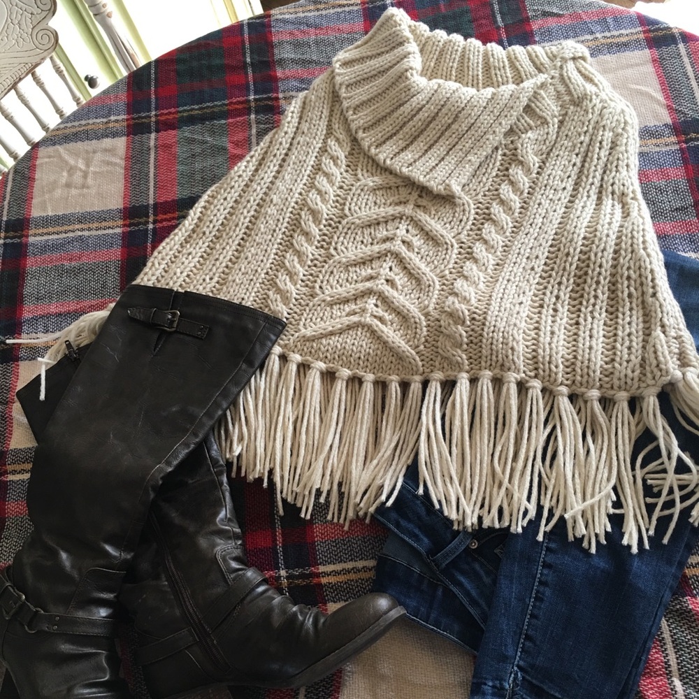 White House Black Market poncho